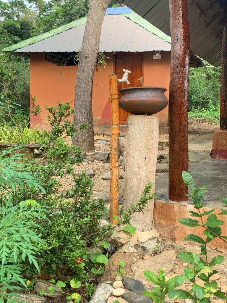 Sahana Retreat Buttala Exterior foto